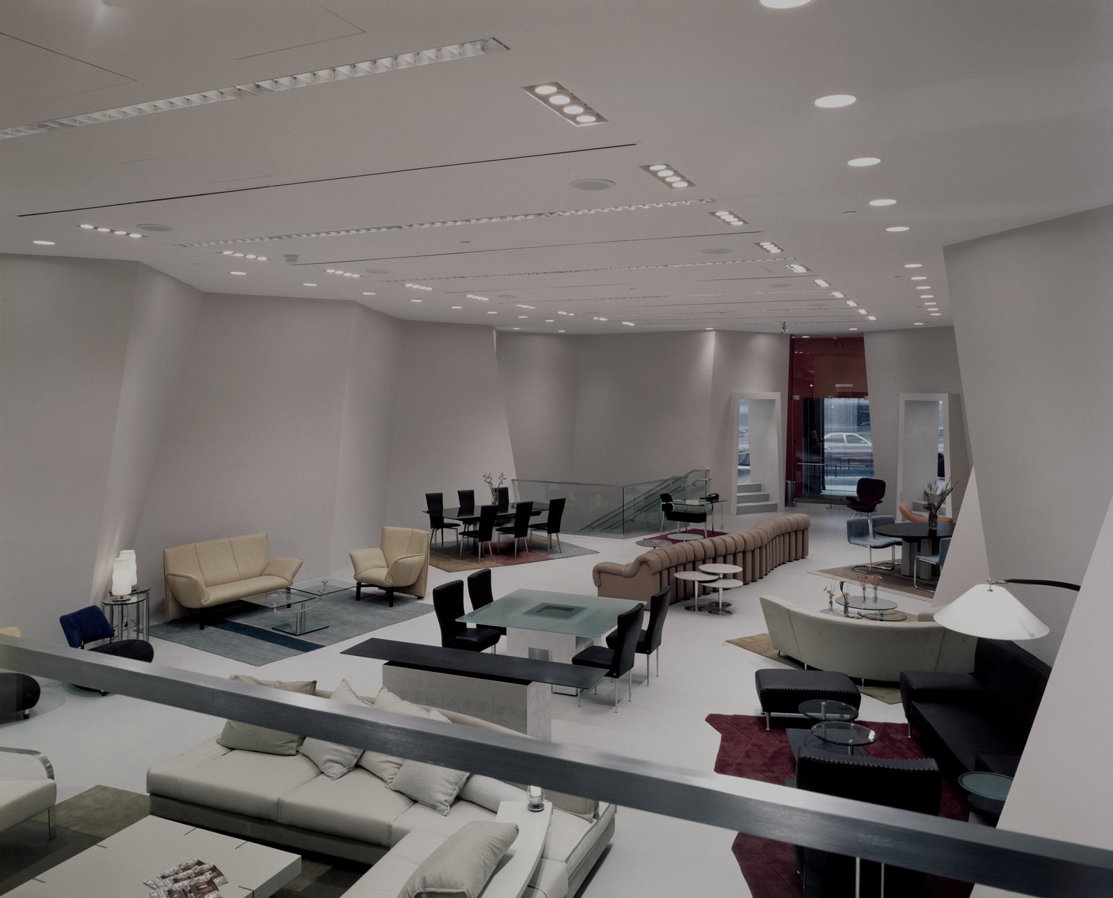 Home Decor, Furniture and Surfaces Brands — Supplies